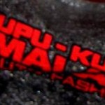 Mesum dengan Kupu-Kupu Malam